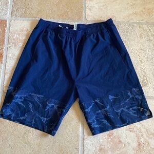 Women’s Old Navy Active shorts. Go dry Size XL
